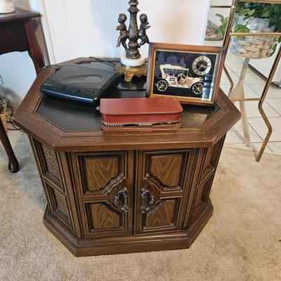 Sale Photo Thumbnail #24