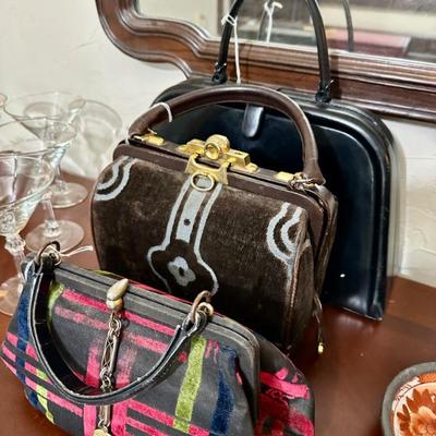 Sale Photo Thumbnail #96