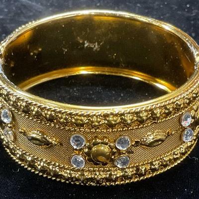 Sale Photo Thumbnail #180