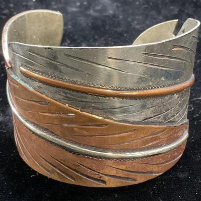 Sale Photo Thumbnail #176