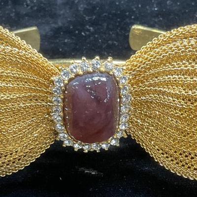 Sale Photo Thumbnail #183