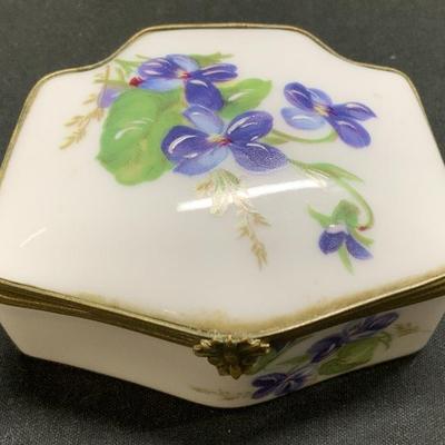 Sale Photo Thumbnail #169