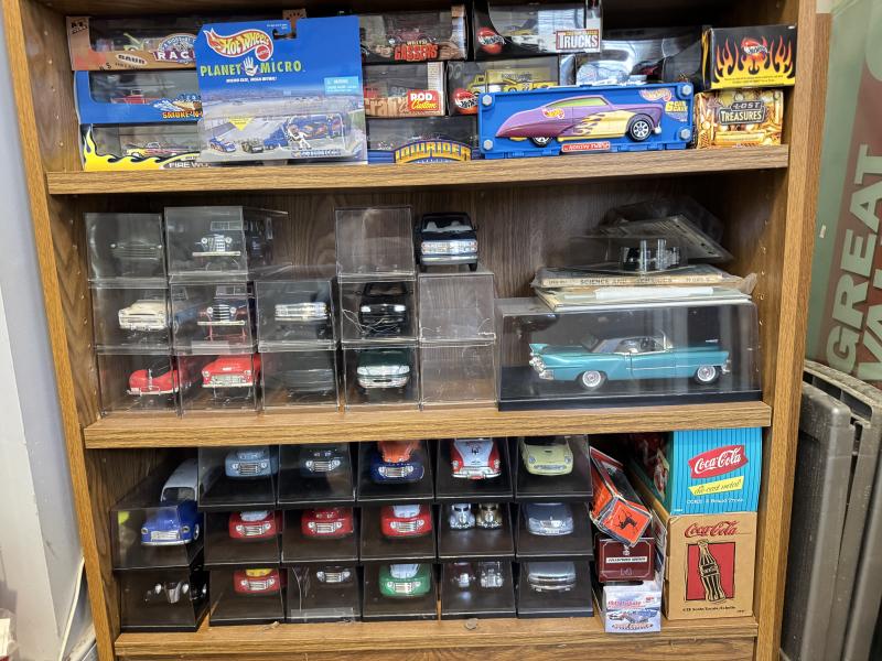 Sale Photo Thumbnail #37