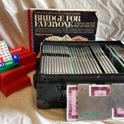 Vintage Collectible Bridge Dealer Set   