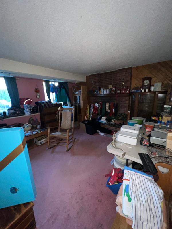 Sale Photo Thumbnail #229