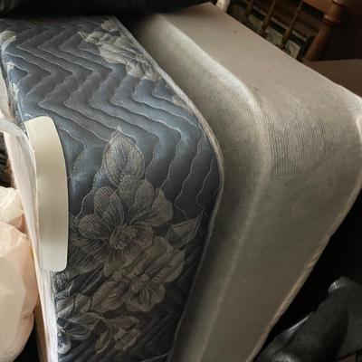 Sale Photo Thumbnail #28