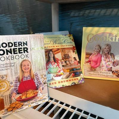 Sale Photo Thumbnail #8: Cookbooks all new 