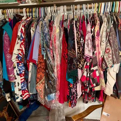 Sale Photo Thumbnail #62: Lots of LARGE sized clothes 1 