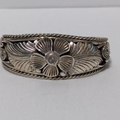 Sale Photo Thumbnail #551