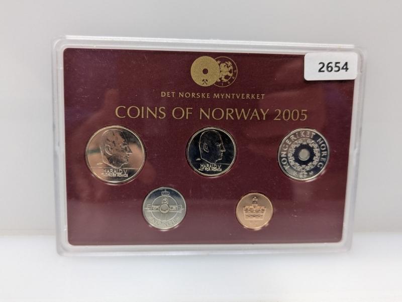 Sale Photo Thumbnail #742