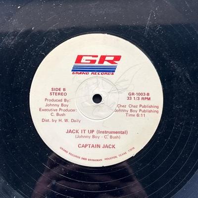 Sale Photo Thumbnail #134