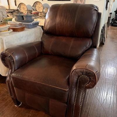 Sale Photo Thumbnail #64