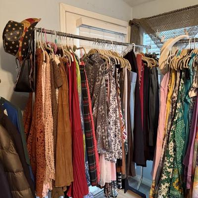 Sale Photo Thumbnail #94