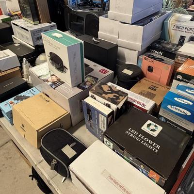 Sale Photo Thumbnail #143