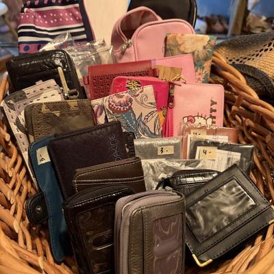 Sale Photo Thumbnail #104