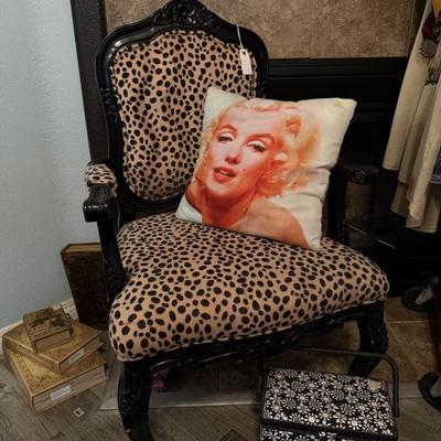 Sale Photo Thumbnail #98