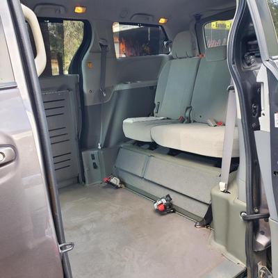 Sale Photo Thumbnail #191