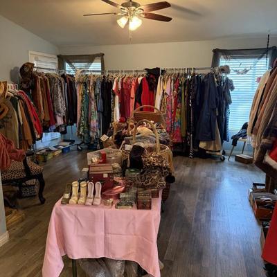 Sale Photo Thumbnail #87