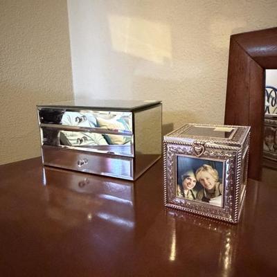 Sale Photo Thumbnail #71