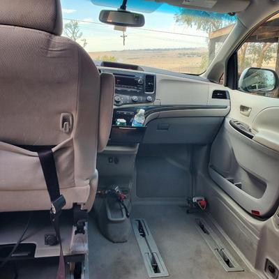 Sale Photo Thumbnail #189