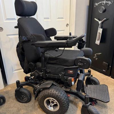 Sale Photo Thumbnail #185