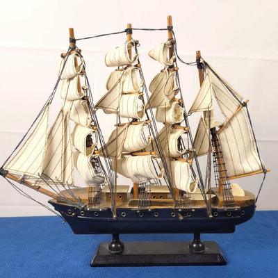 Sale Photo Thumbnail #268