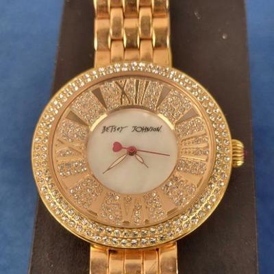 Sale Photo Thumbnail #279