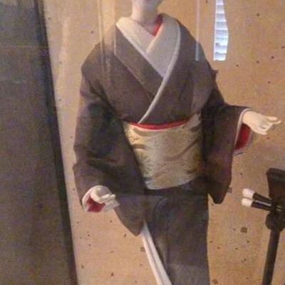 Ko163v vintage japanese doll known as maiko doll