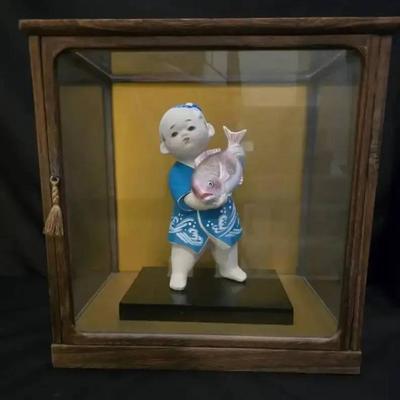 Ko236 japanese hakata doll in case