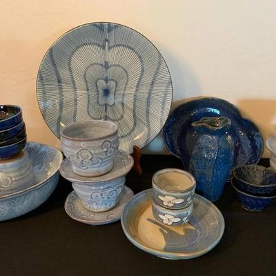 Ko266 blue stoneware tea set