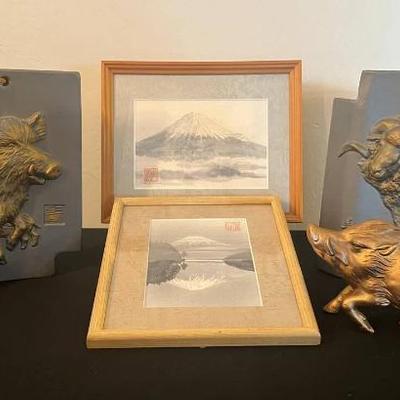 Ko138 vintage wild boar