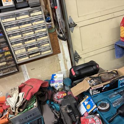 Sale Photo Thumbnail #31