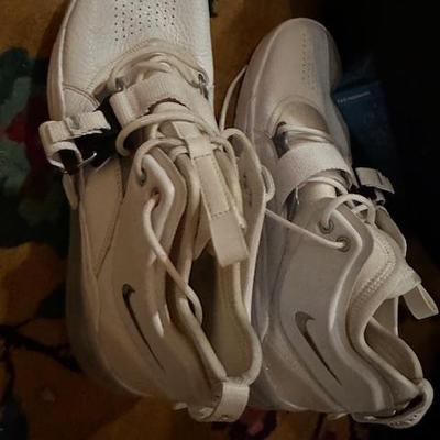 Sale Photo Thumbnail #52