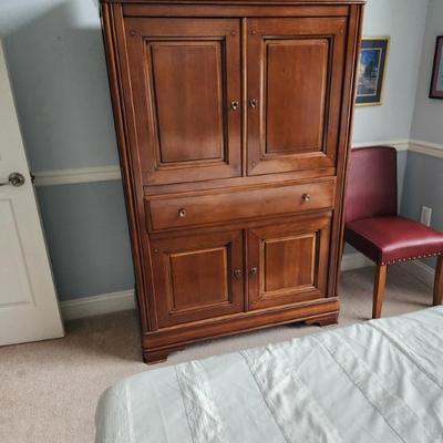 Sale Photo Thumbnail #103