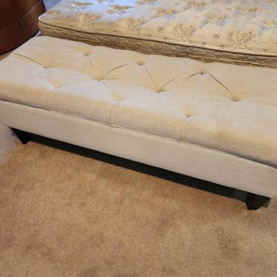 Sale Photo Thumbnail #128