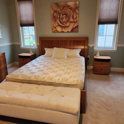 Sale Photo Thumbnail #126