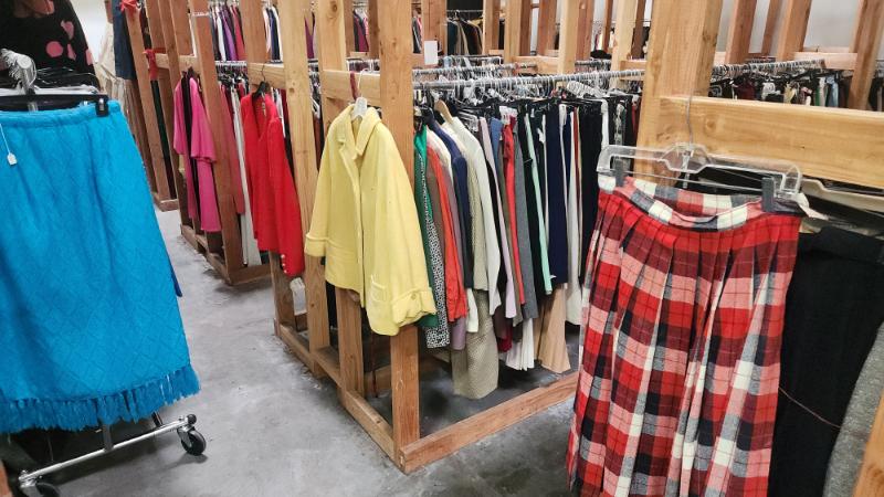 Sale Photo Thumbnail #8