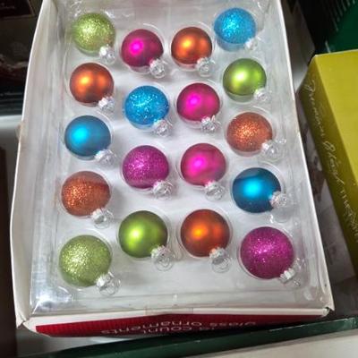 Sale Photo Thumbnail #396