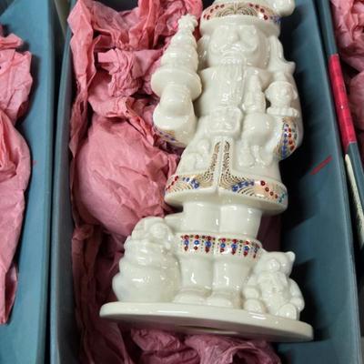 Sale Photo Thumbnail #372