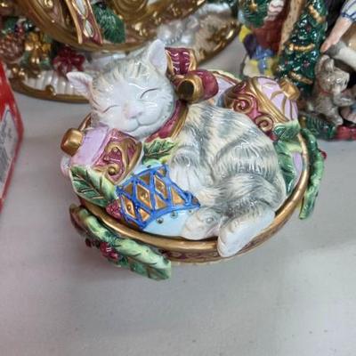 Sale Photo Thumbnail #385