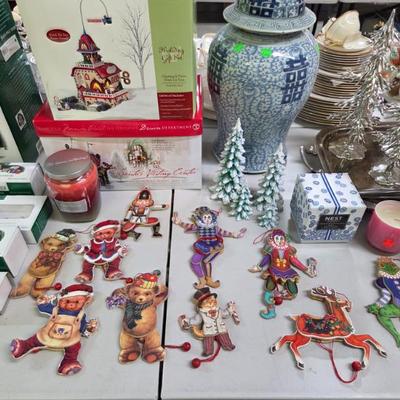 Sale Photo Thumbnail #293