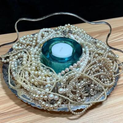 Serving tray pearls & candle holder