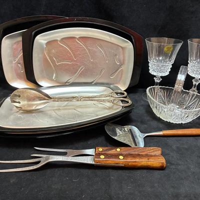 Crystal d arques glasses and nordicware fish trays