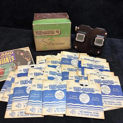 Viewmaster stereoscope in original box