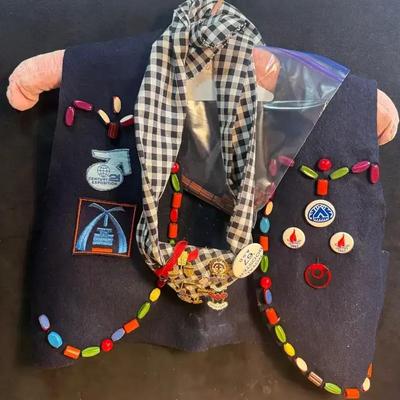 Vintage girl scouts century 21 ski club, honor society & more