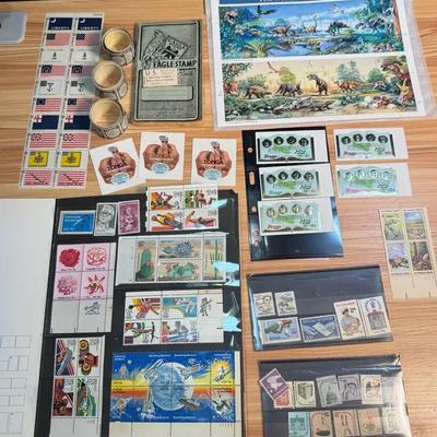 Mixed group of collectible stamps