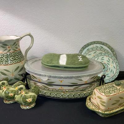 Temptations Butter Dish Plus