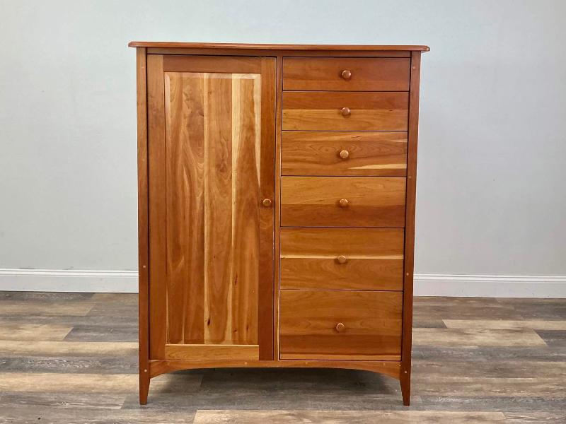 Sale Photo Thumbnail #18