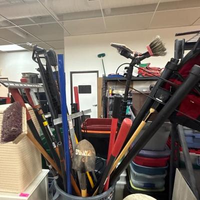 Sale Photo Thumbnail #189