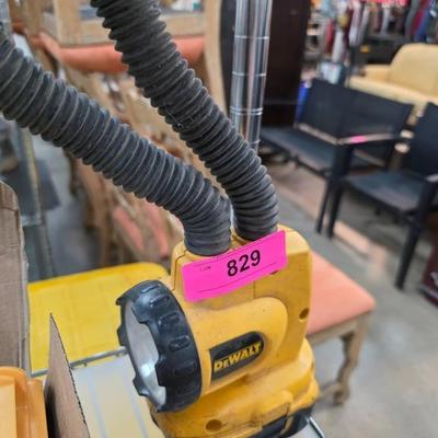 Sale Photo Thumbnail #385